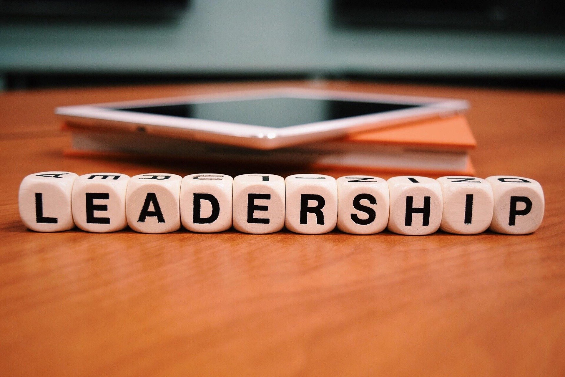 A dice of letter that says leadership