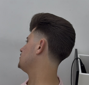 ARTIST Barber munka 3