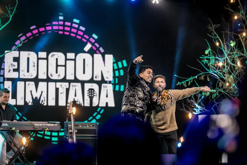 Concierto de Artistas Arriba Perú