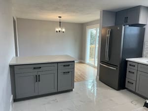 {{ custom_values.service_2 }} in {{custom_values.area_2})