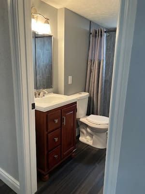 {{ custom_values.service_1 }} in {{custom_values.area_7})