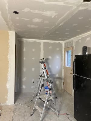 {{ custom_values.service_3 }} in {{custom_values.area_3})