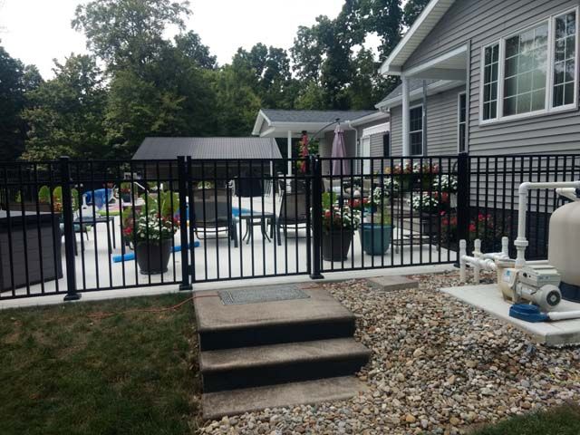 Durable sliding property gate in Upper Arlington, OH.