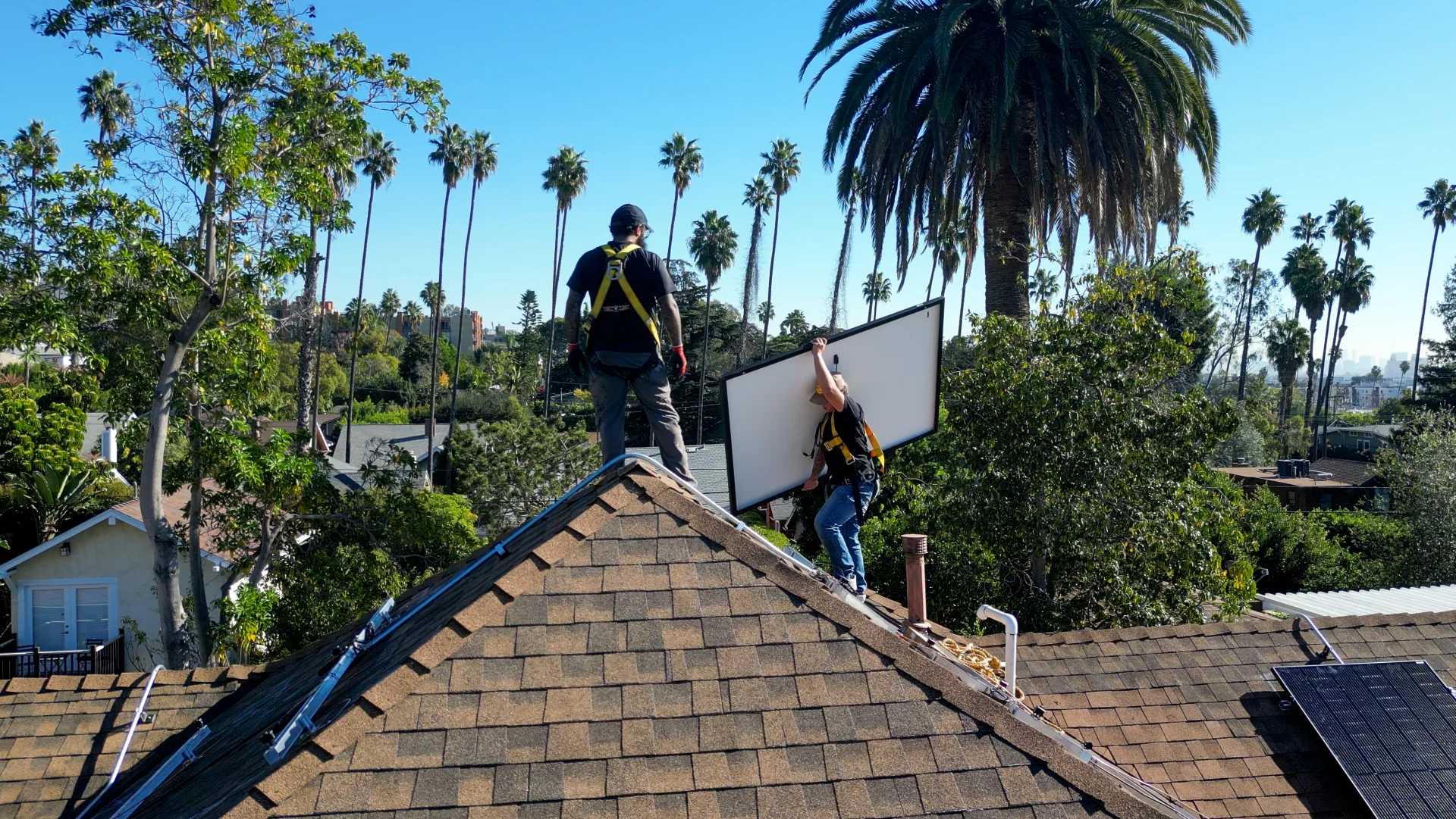 Modern America Electric rooftop solar installation