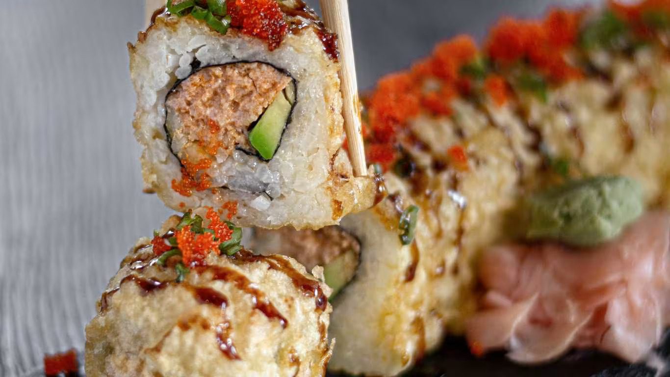 Spicy Crunch Tempura Roll