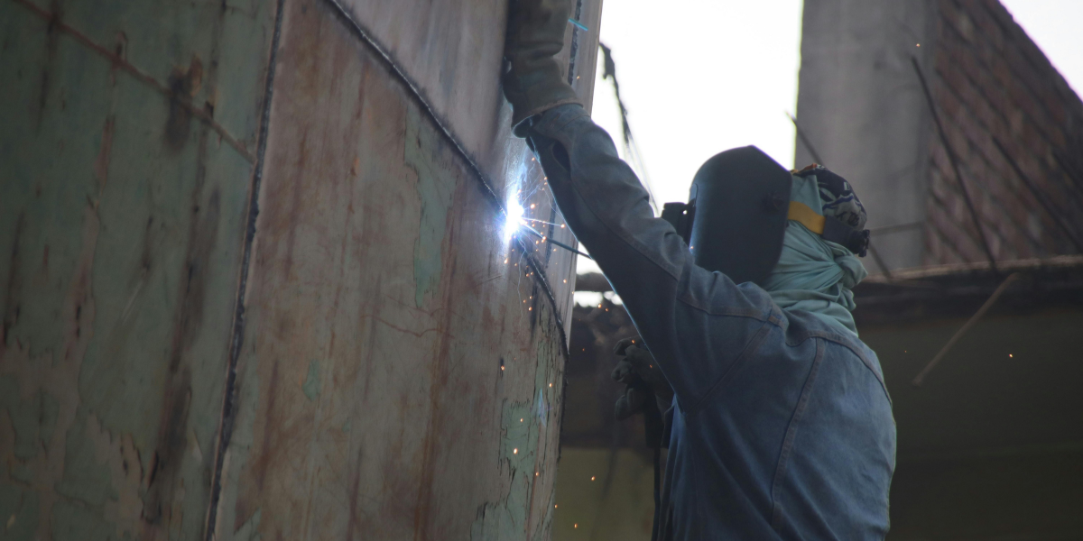 Become a Welder in Florida