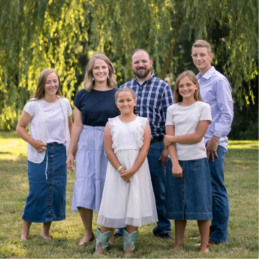 Pastor Andy Almanza and his wife Anna