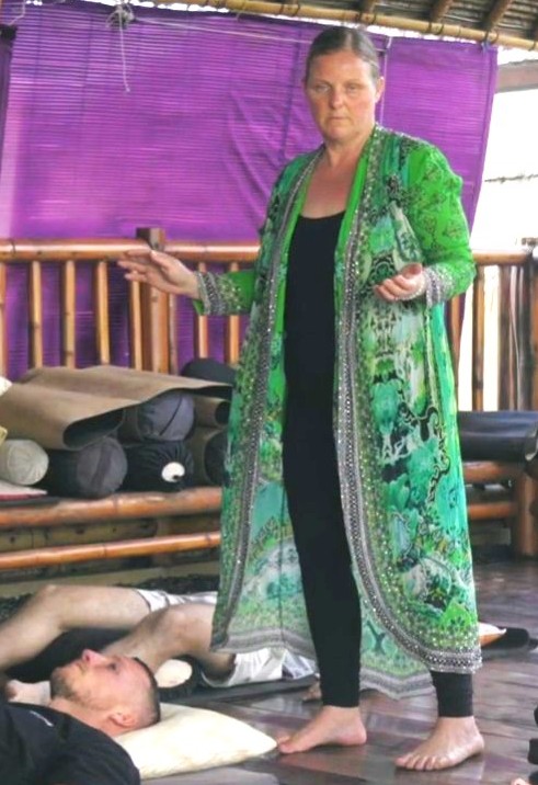 Nyaree, somatic facilitator and sound guide