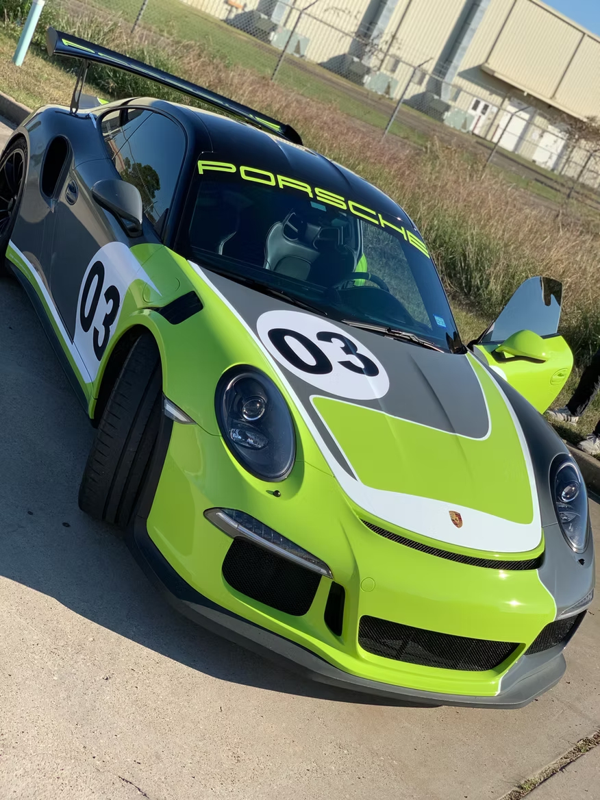 Vinyl wrap install