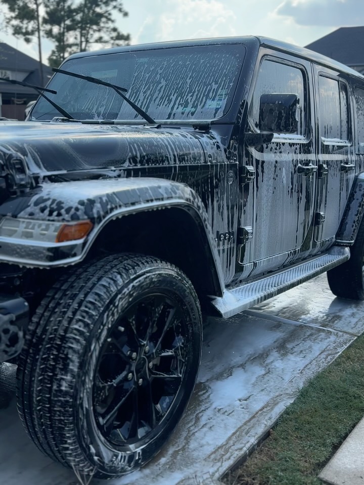 Jeep Wrangler Exterior Detail Wash Houston TX - Astro City Detail