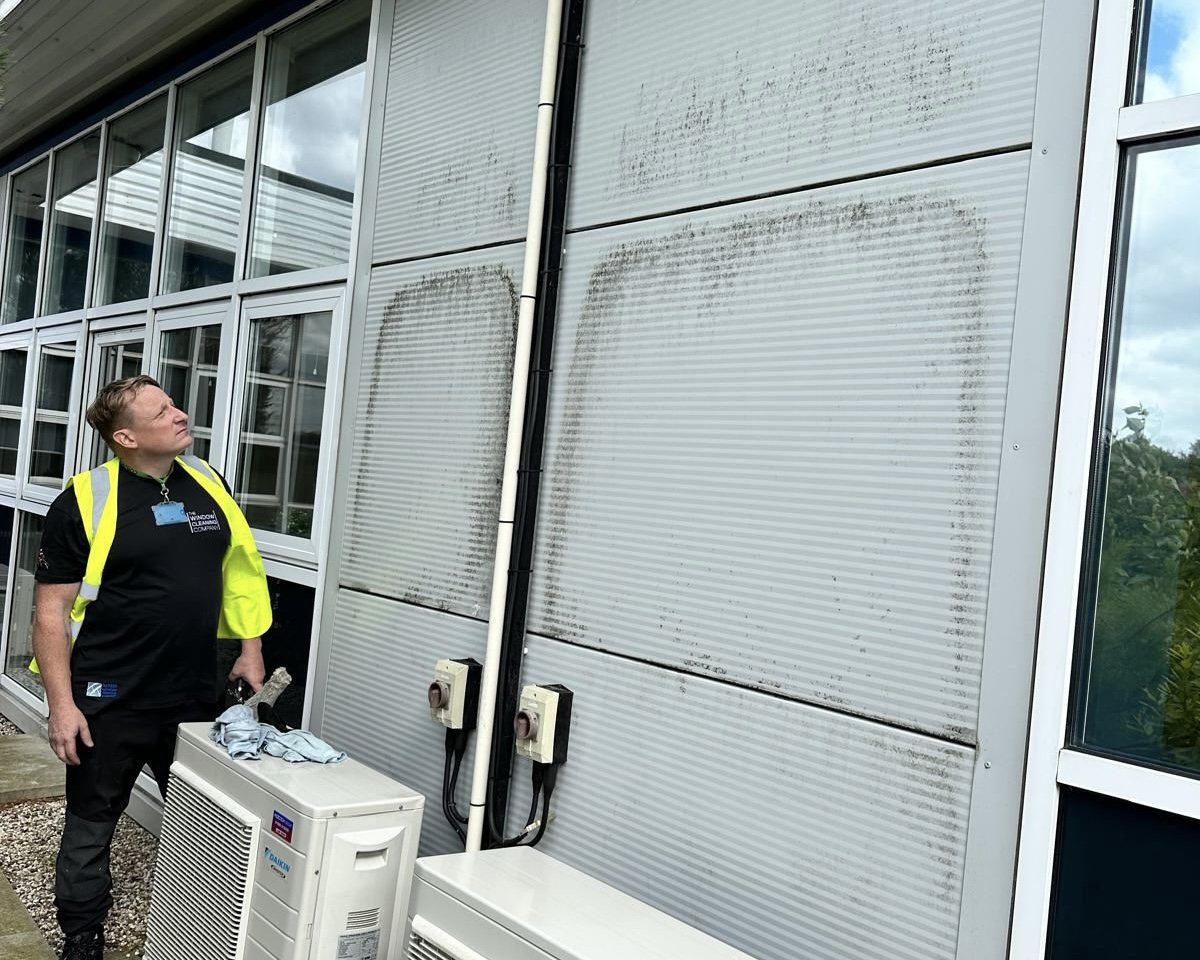 window cleaning northampton