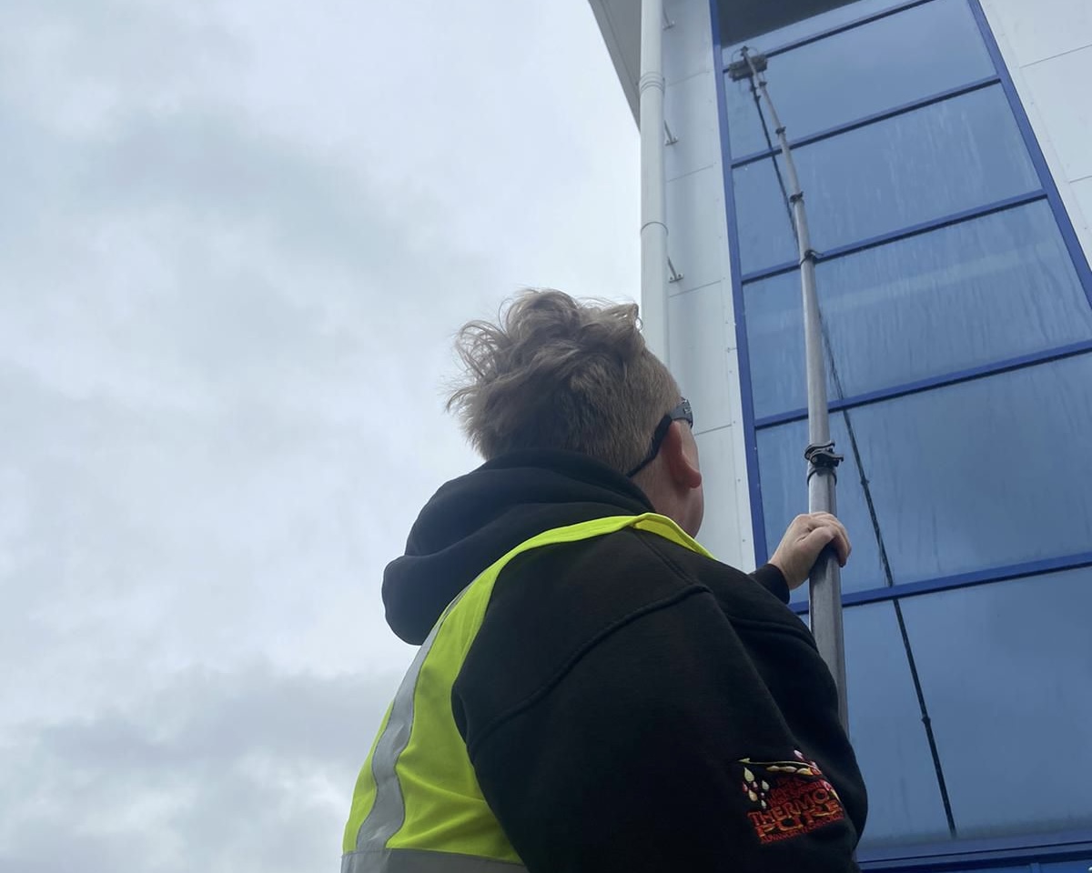 window cleaning northampton