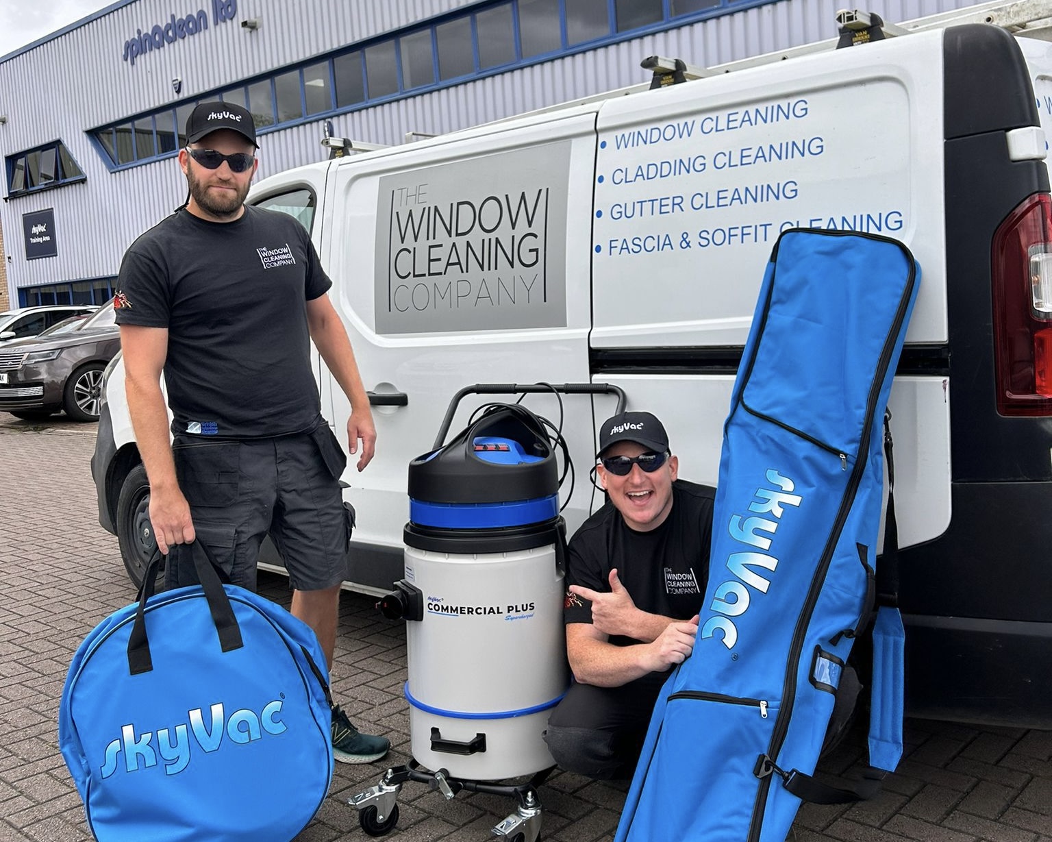 The window cleaning company northampton team picture