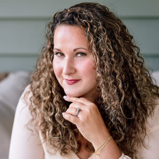 Founder of Podvantage® and host of The Seven Figure Builder Show