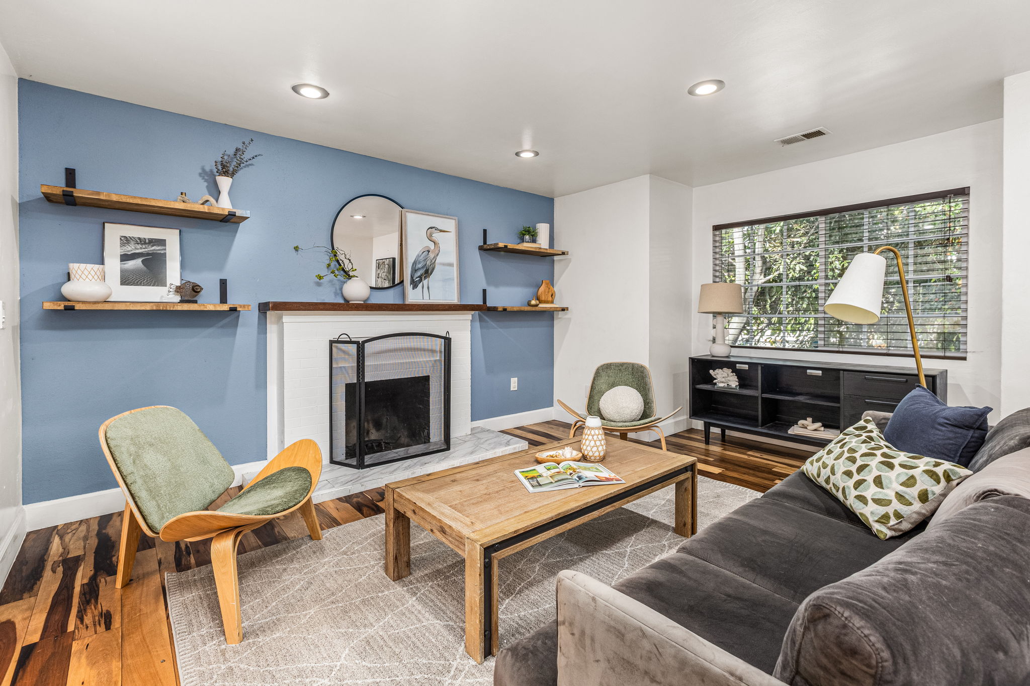 San Diego 5 Bedroom Solar House with Select Bay and Ocean Views!