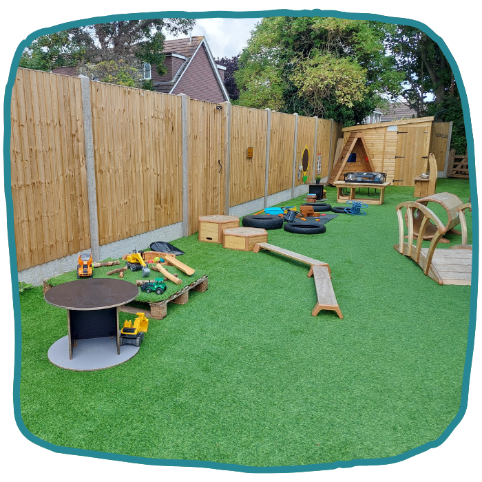 Nature Forest School Curriculum and Curiosity Approach Outdoor playground in Castlemead