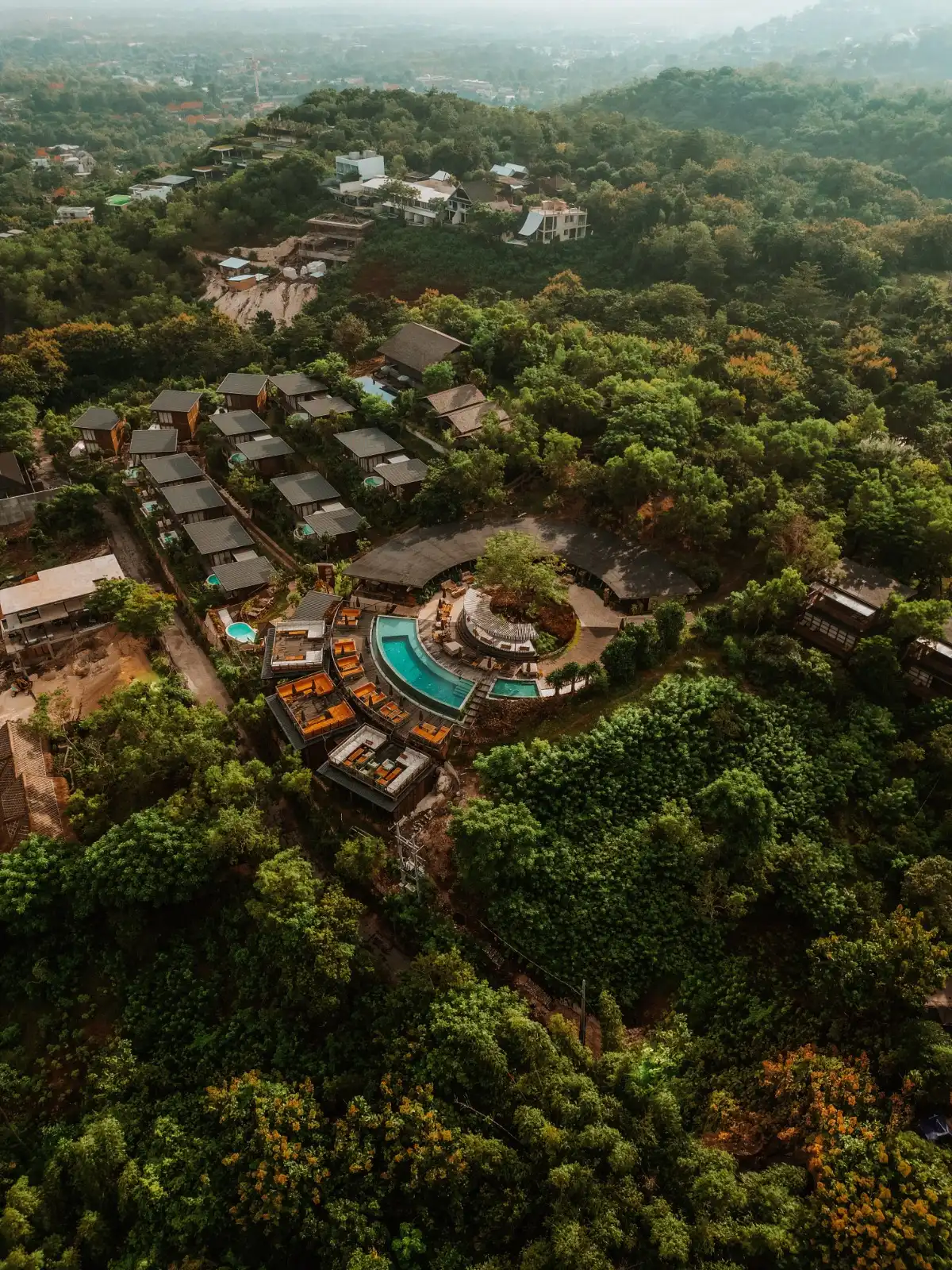 Resort — area 2