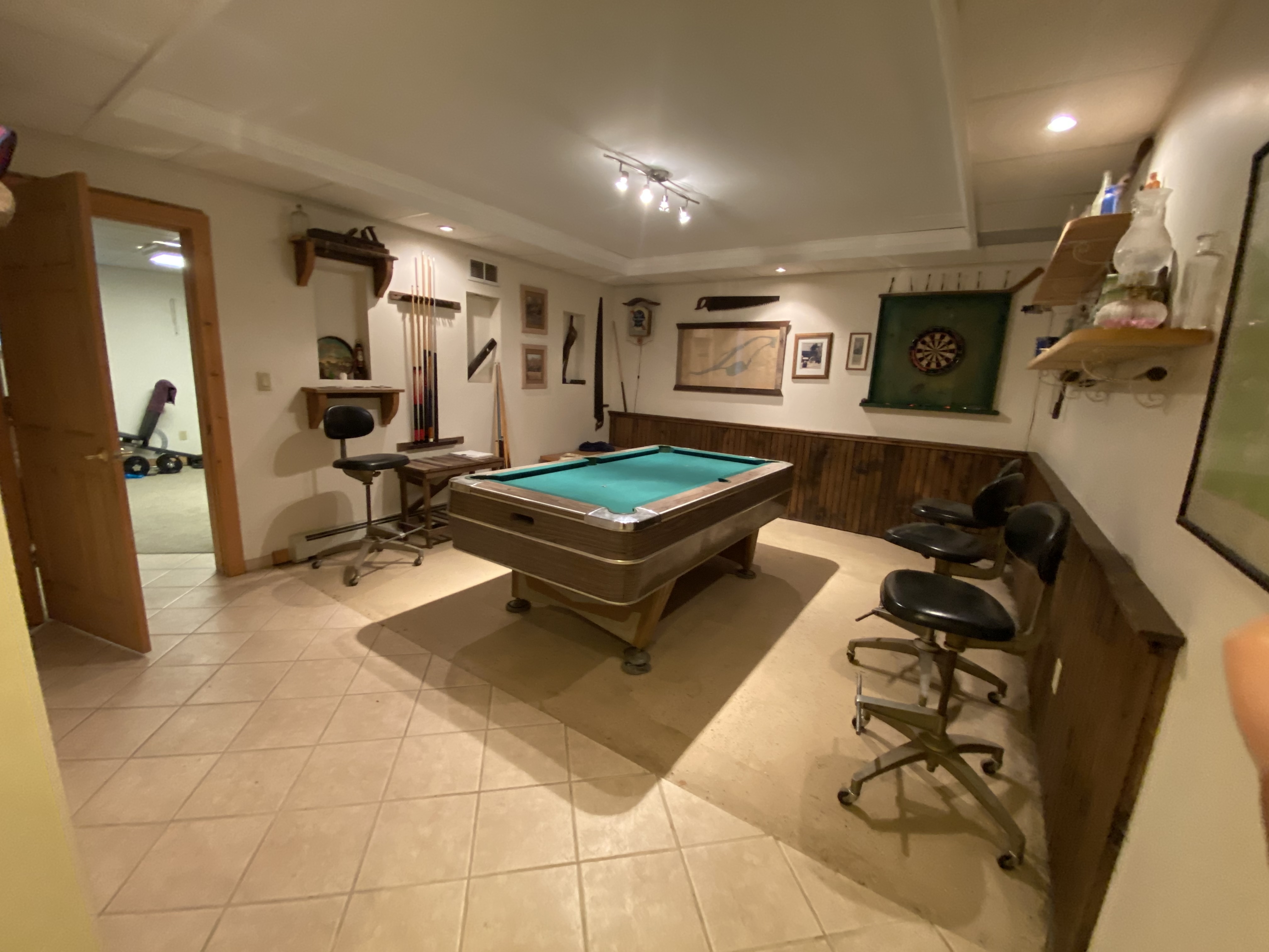 Empty room before epoxy flake floor coating installation Seminole County FL - Protocol Home Services