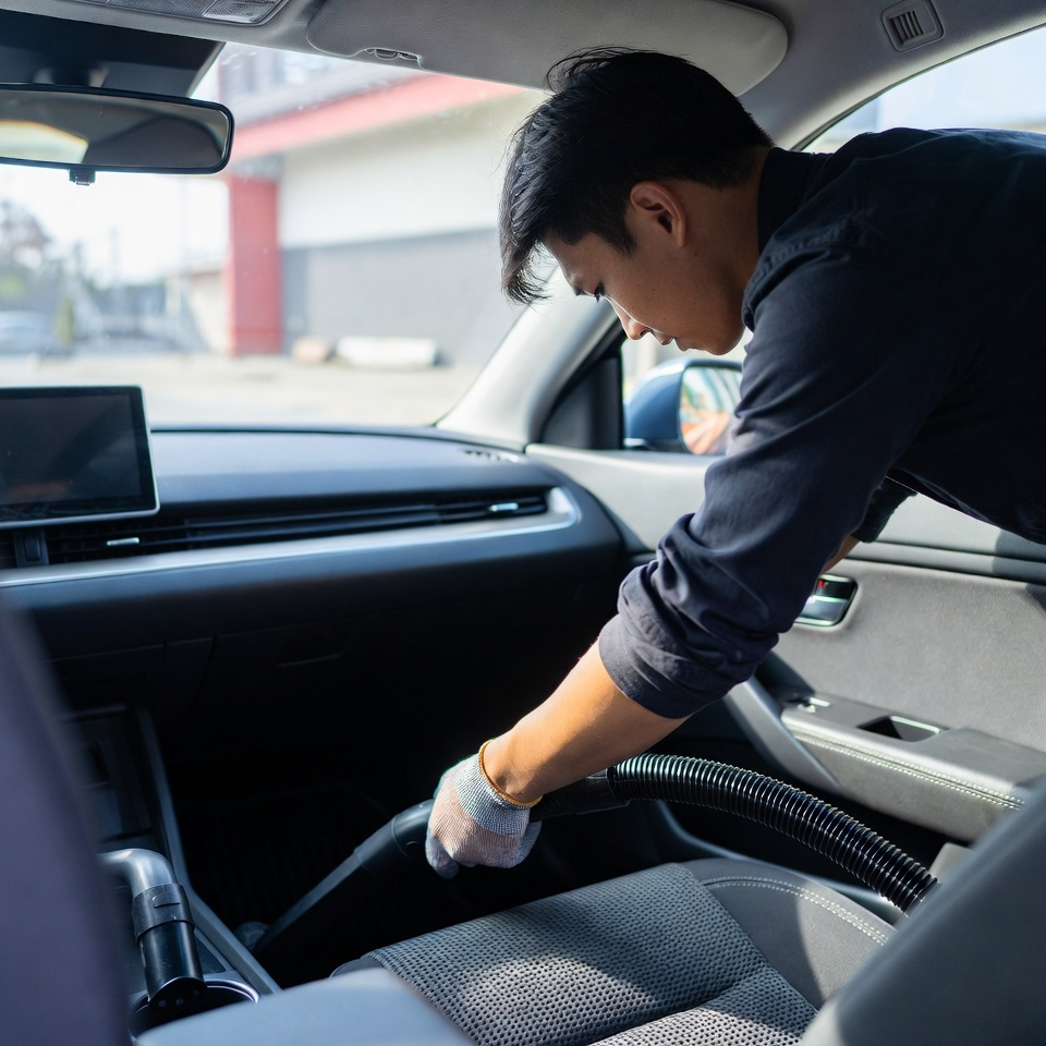 Interior Deep Cleaning