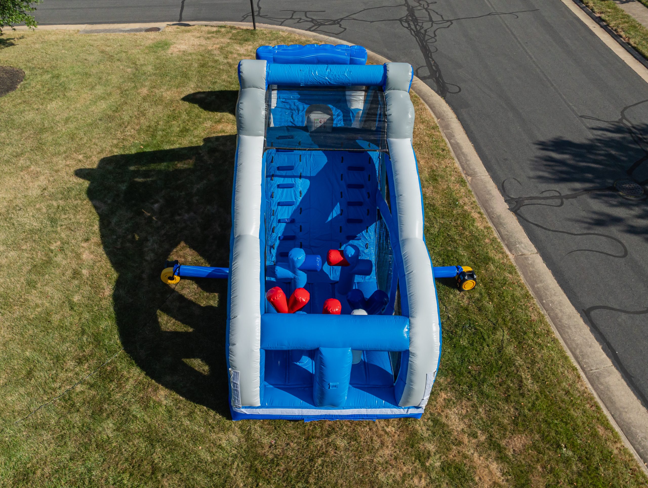 Tidal Wave Obstacle Course photo 4