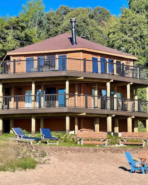 {{ custom_values.service_2 }} in {{custom_values.area_4})