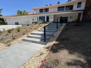 {{ custom_values.service_4 }} in {{custom_values.area_6})