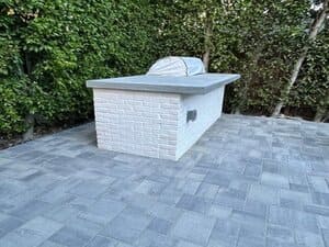 {{ custom_values.service_2 }} in {{custom_values.area_7})