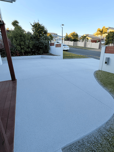 Decorative concrete coating in Helensvale