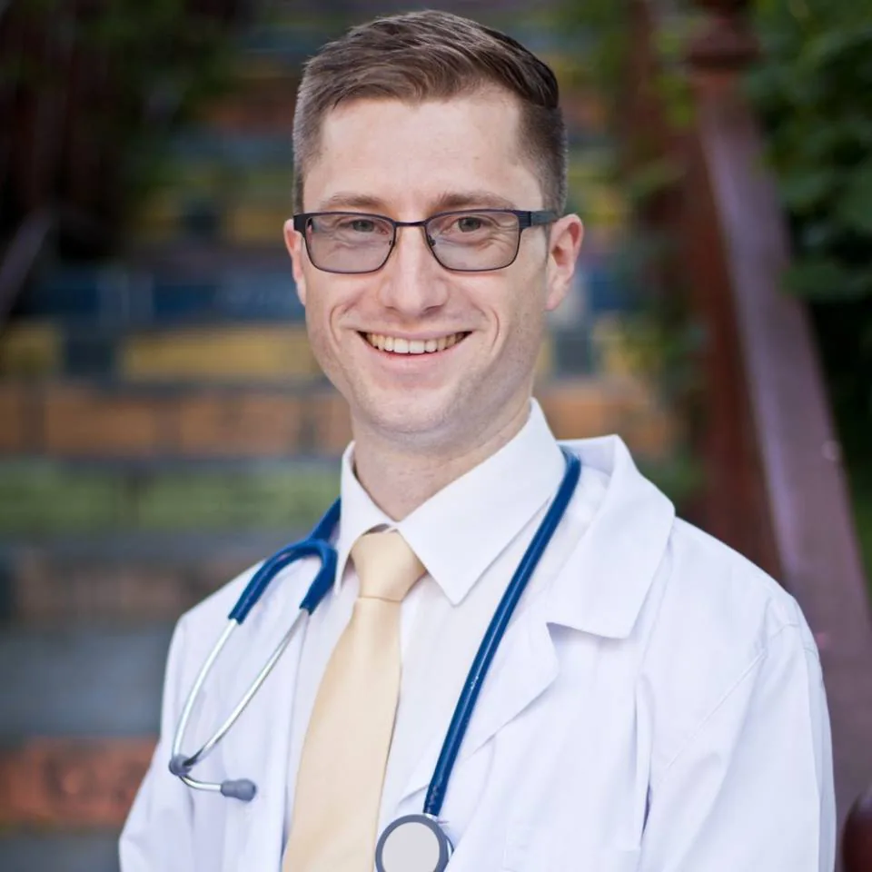Dr. Konrád Szallós-Farkas