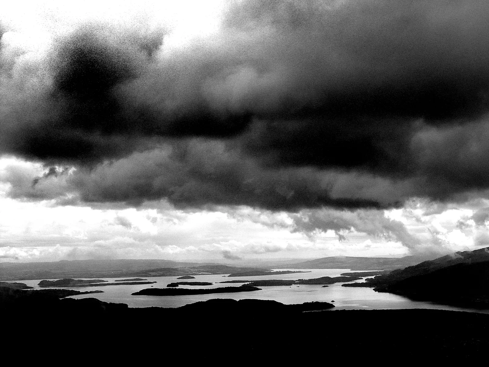 Fotografie de Dr. Konrád: Darkness overhead