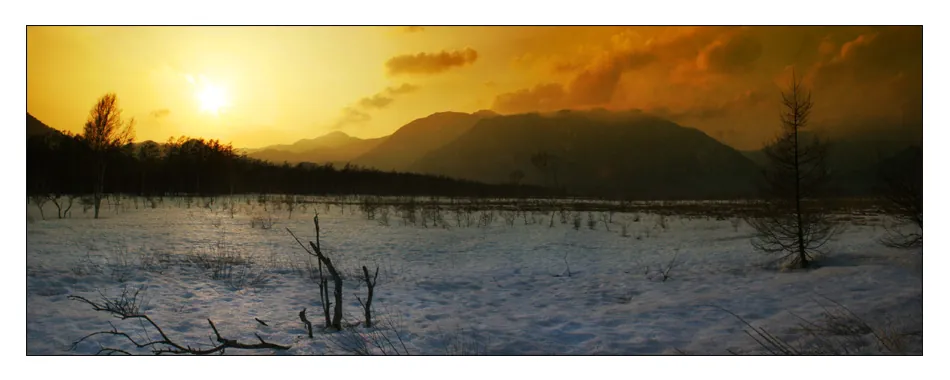 Fotografie de Dr. Konrád: Sunset Over The Senjogahara Plateau