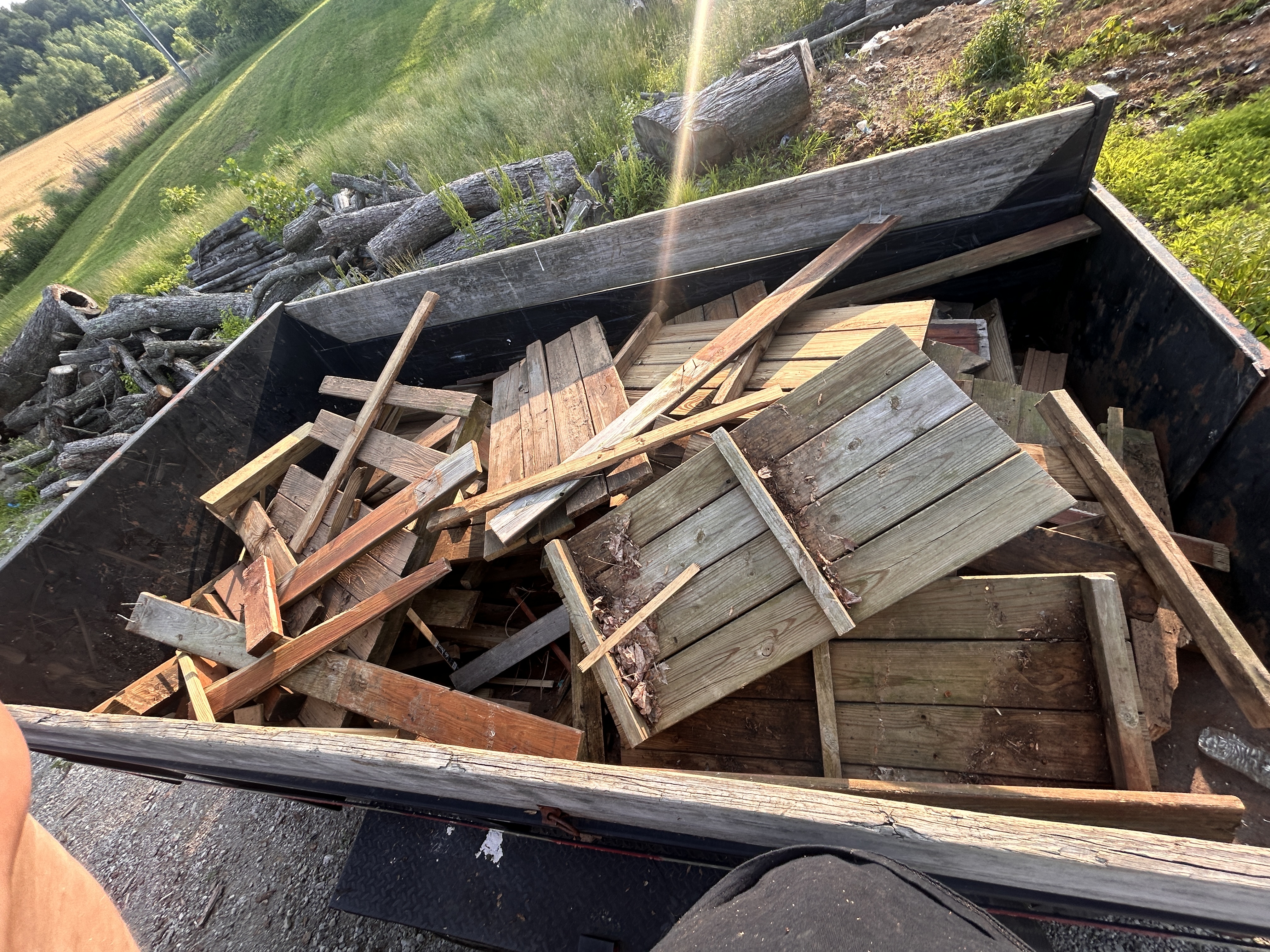 Junk removal job site photo 8