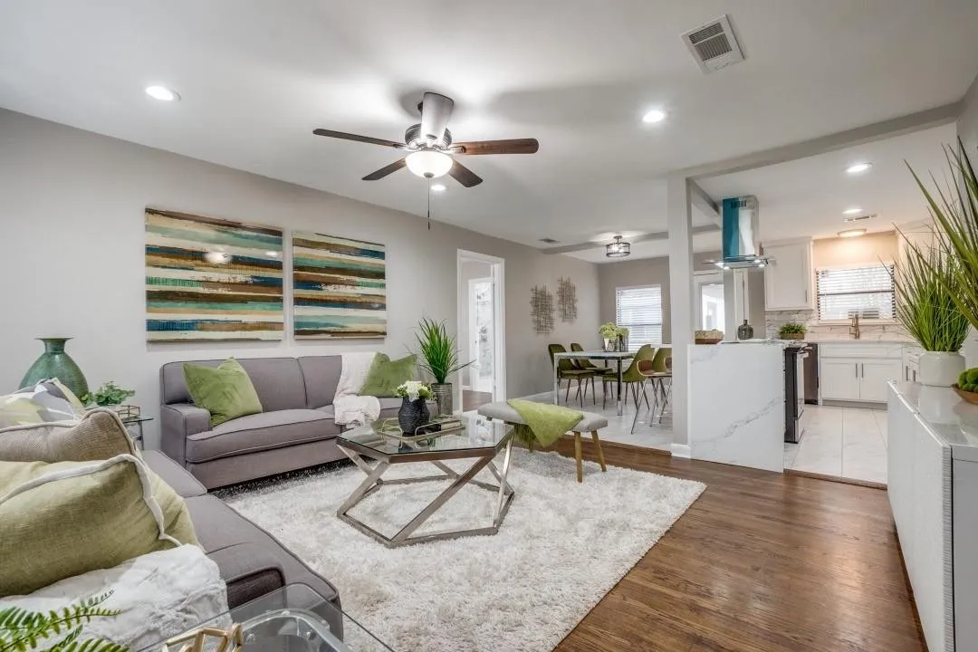 2651 San Paula — photo 4