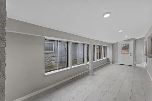 10948 Villa Haven — photo 9