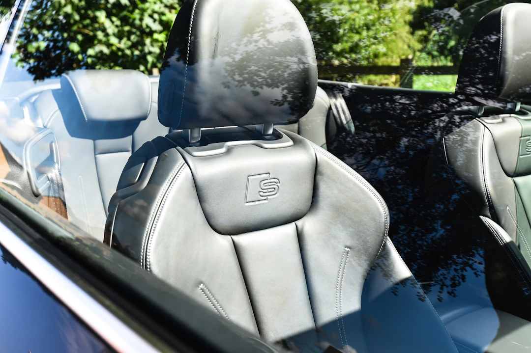 Mobile auto glass service image
