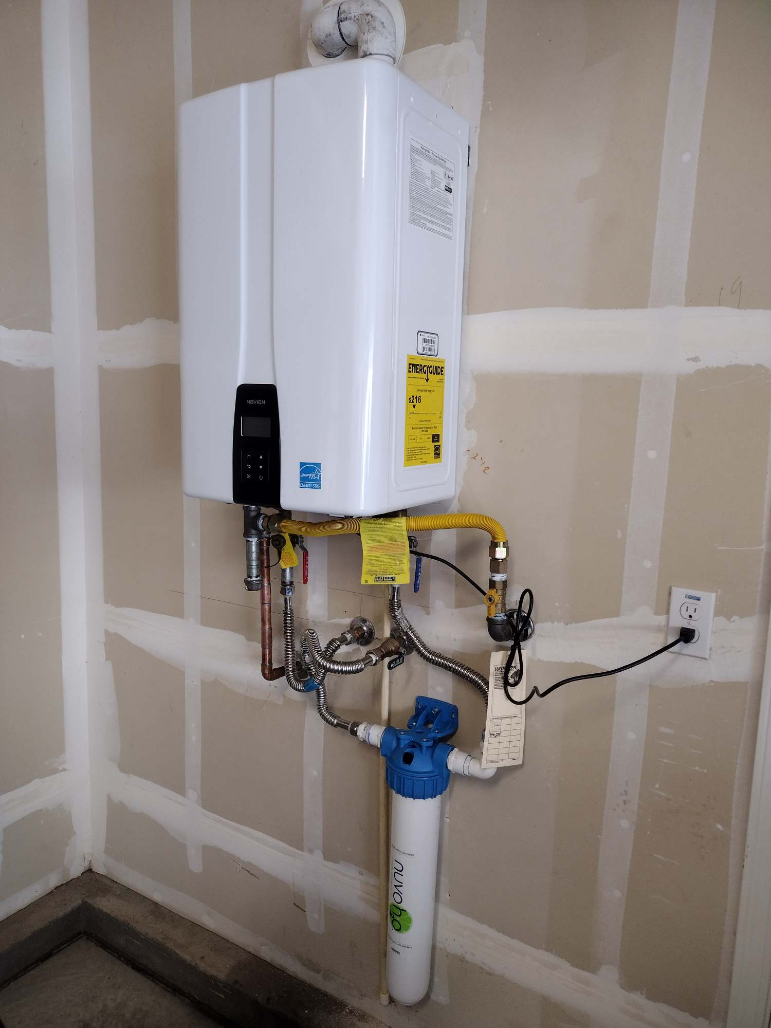 Water heater pipe fitting installation service in Modesto, CA