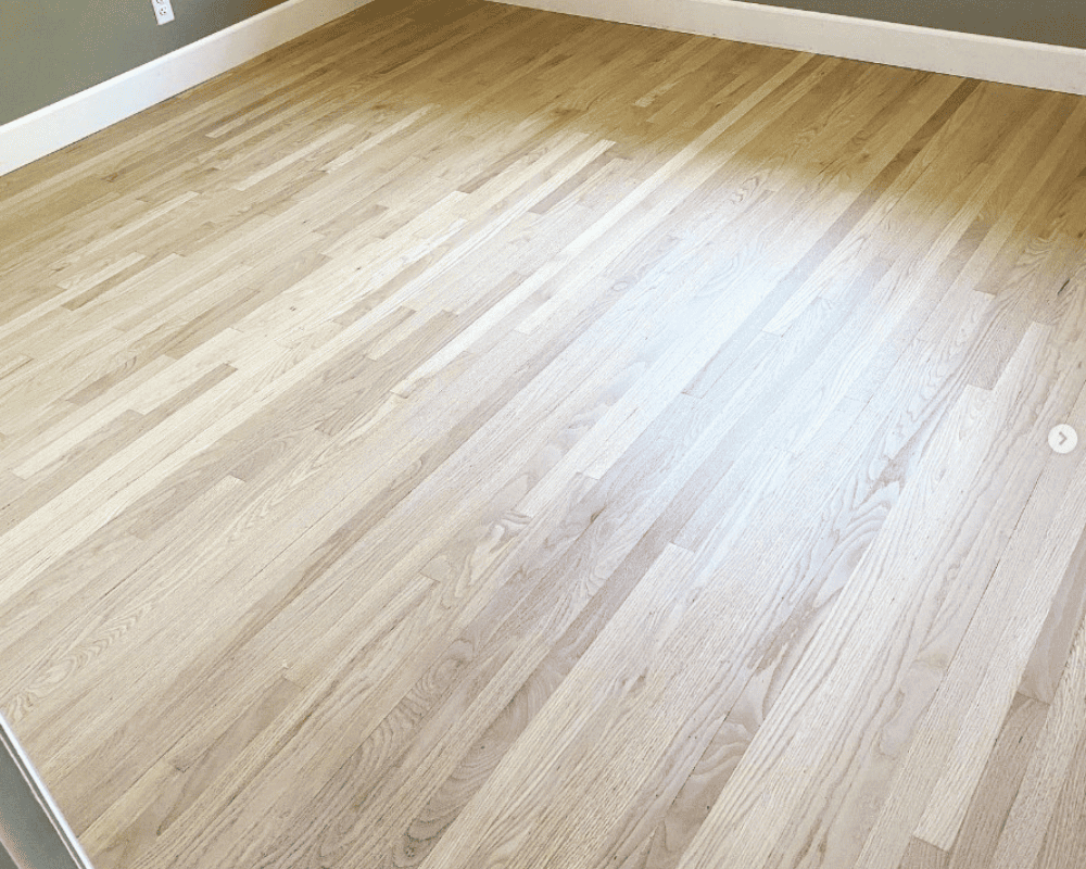 Hardwood Floor Sanding & Refinishing