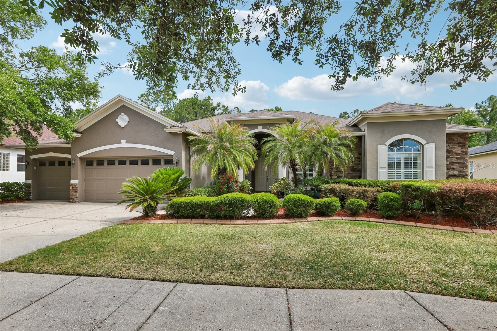 20639 Longleaf Pine Avenue Tampa