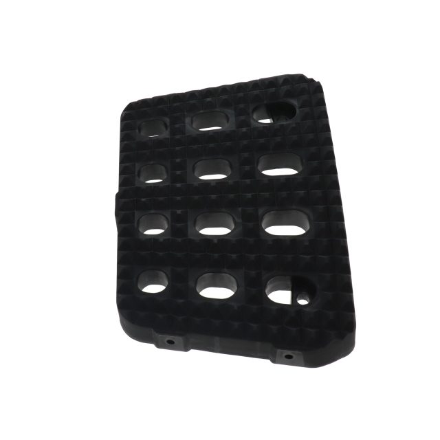 STEP PLATE LH PLASTIC photo 4