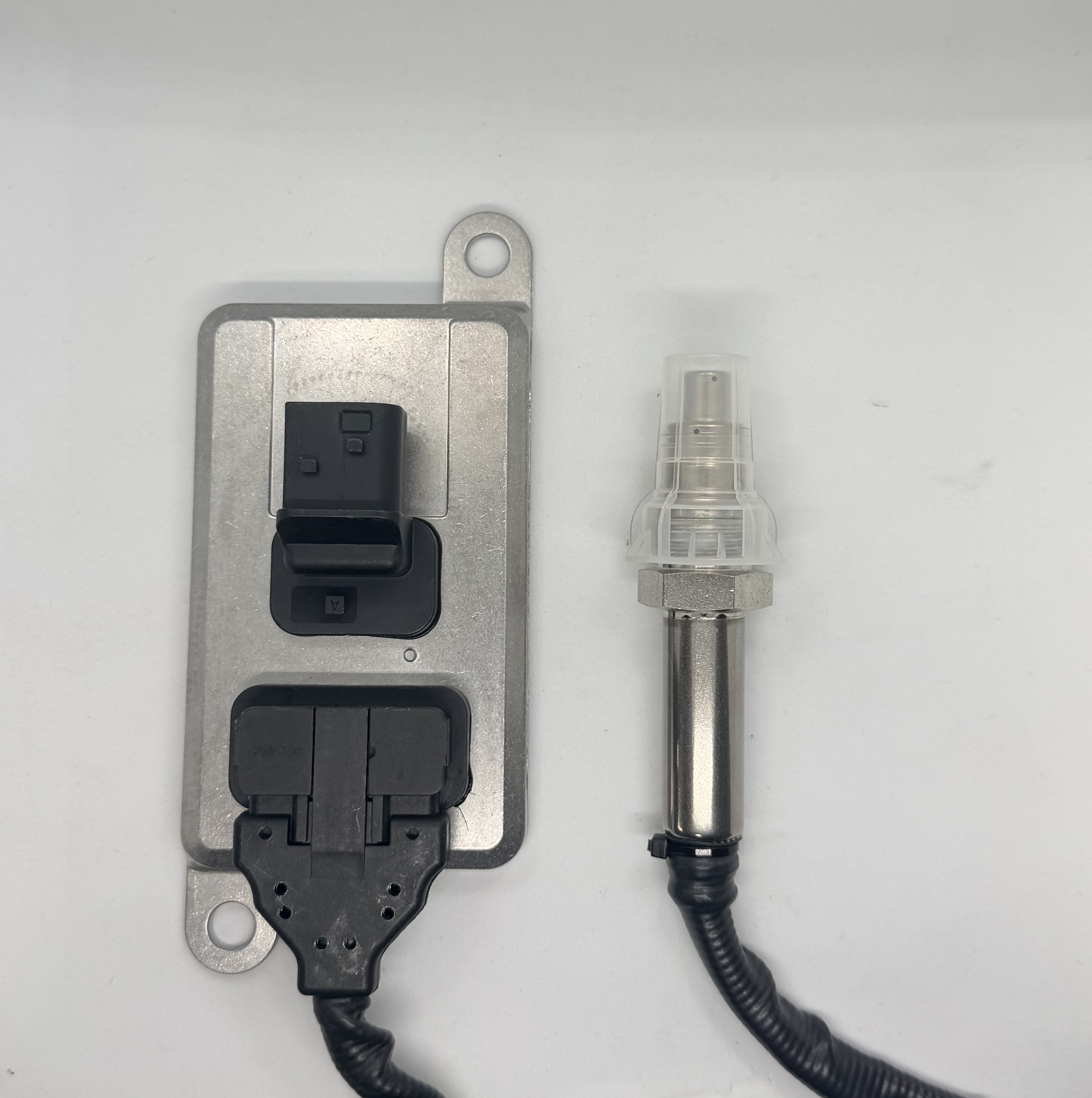 Merc Actros / Antos / Arocs / Atego Pre Cat NOX Sensor