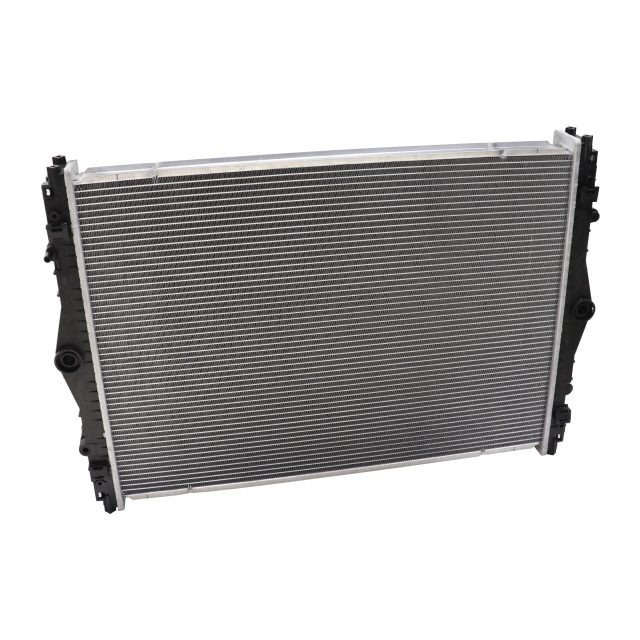 RADIATOR WITHOUT FRAME TO SUIT DAF LF E6 photo 2