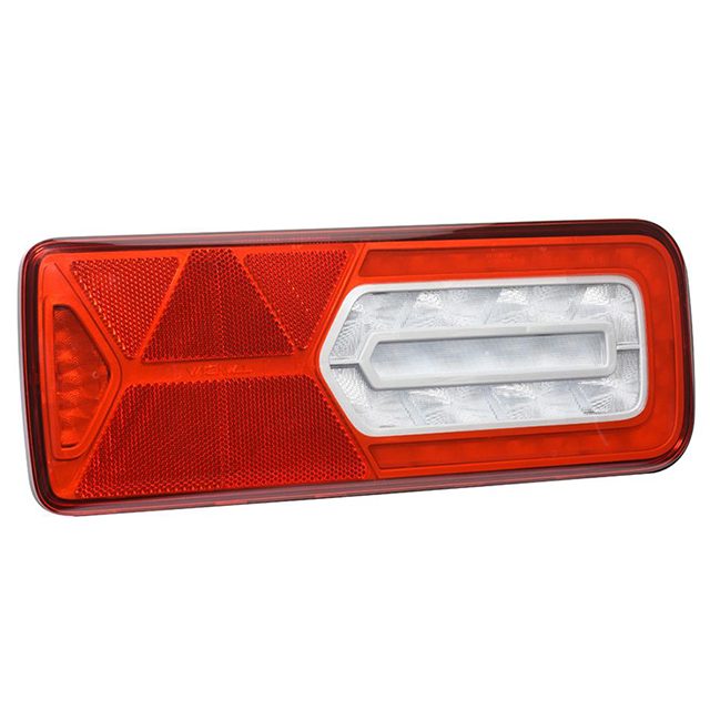 LC12T LED Rear Lamp RH with AMP1.5 Rear Connector