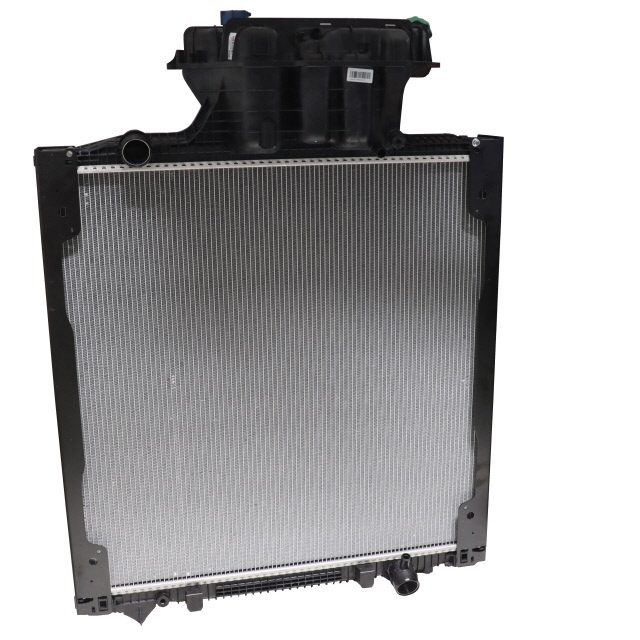 MAHLE RADIATOR TO SUIT MAN Euro 6 photo 2