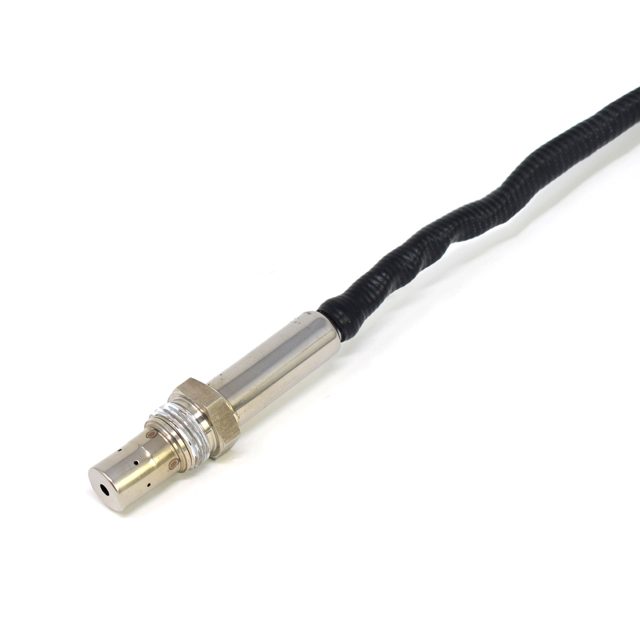 Nox Sensor - Post-Cat - Suits Iveco Eurocargo, Stralis, Trakker photo 3