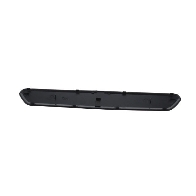 STEP TRIM RH TO SUIT SCANIA 7 SERIES photo 2