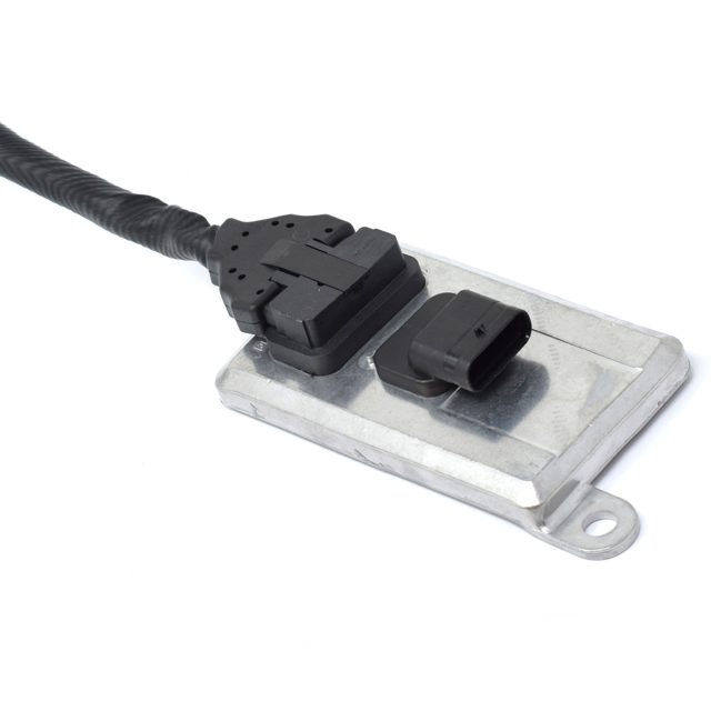 Nox Sensor - Pre-Cat - Suits Mercedes Actros, Axor photo 2