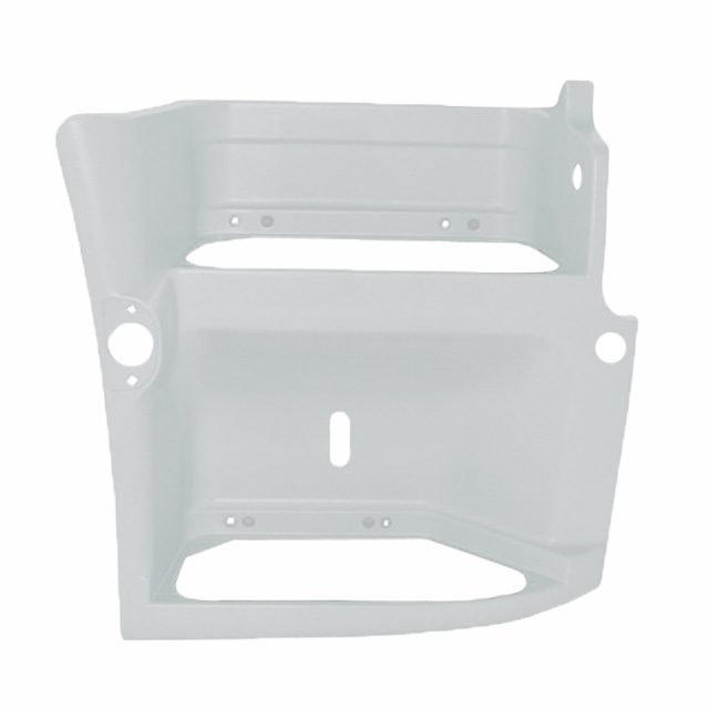 Lower Step RH to suit Volvo