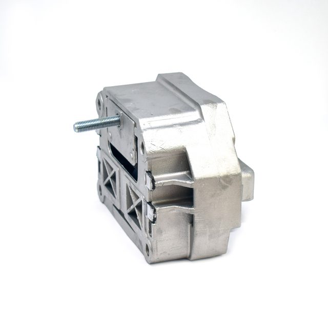ENGINE MOUNTING photo 3