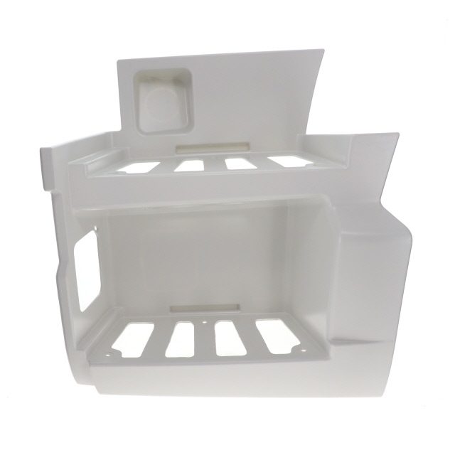 Step LH White Primed To Suit MAN TG3