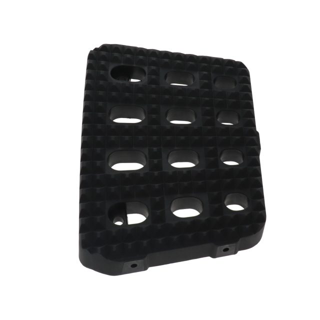 STEP PLATE RH PLASTIC photo 4